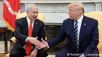 Netanyahu ve Trump Washington'da bir araya geldi