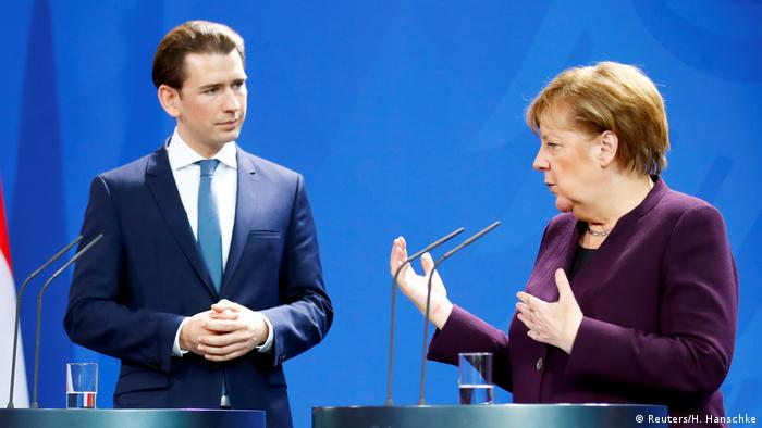 Deutschland PK Merkel und Kurz (Reuters/H. Hanschke)