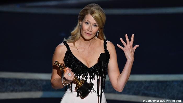 Laura Dern wins Best Supporting Actress Oscar (Getty Images/AFP/M. Ralston)