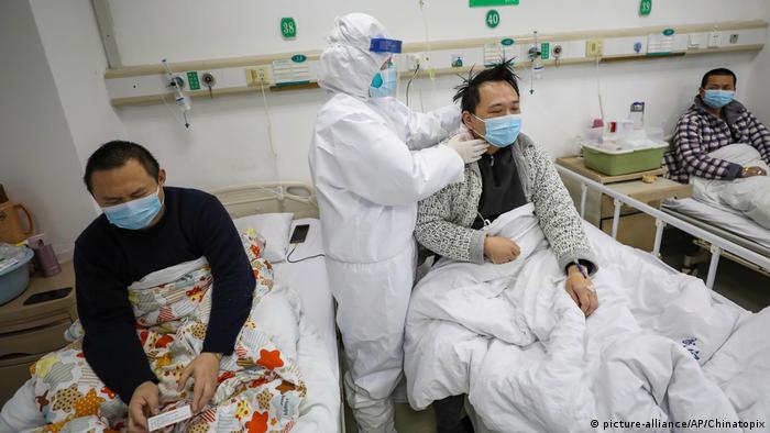 Çin'in Vuhan kentinden yayılan virüsün yol açtığı hastalığa yakalananların sayısı 67 bini geçti
