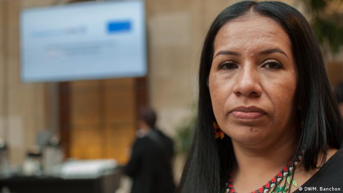 Joana Costa, Vorsitzende des Rates der Indianer Gemeinden aus dem Cauca (DW/M. Banchon)