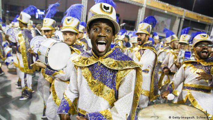 Brasilien: Karneval in Sao Paulo und Rio de Janeiro (Getty Images/A. Schneider)