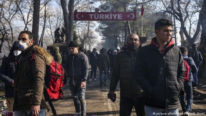 Migrants trying to enter Greece from the Pazarkule border gate, Edirne, Turkey
