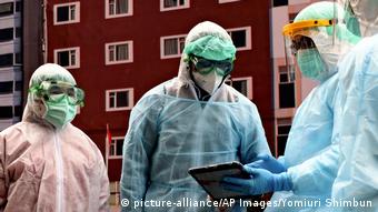 Taiwan Taipei | Übung gegen Ausbreitung des Coronavirus (picture-alliance/AP Images/Yomiuri Shimbun)
