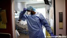 Coronavirus in Paris Pfleger auf Intensivstation