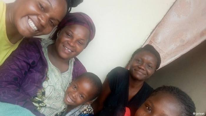 Uganda Kampala | Stella Nbapolo & Familie (privat)
