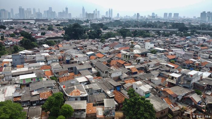 A view of the Tanah Rendah slum from above