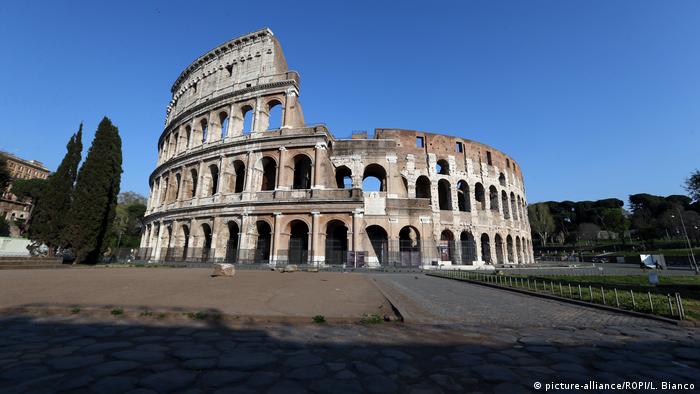 Colosseum, Rome, Italy (picture-alliance/ROPI/L. Bianco)