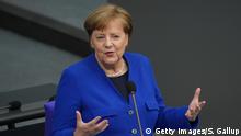 Deutschland Bundestag | Befragung der Bundesregierung: Bundeskanzlerin Angela Merkel 