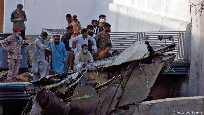 Pakistan Flugzeugabsturz