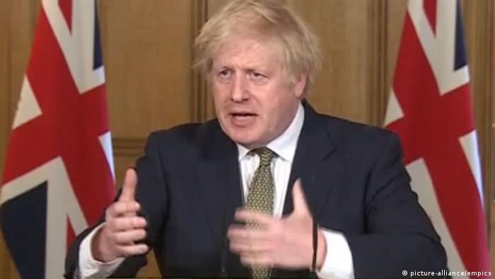 Борис Джонсън следва своята лудешка стратегия за Брекзит