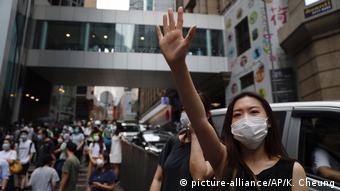 China: Erneute Proteste in Hongkong (picture-alliance/AP/K. Cheung)
