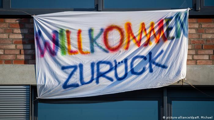 A Welcome back banner outside a school in Dresden