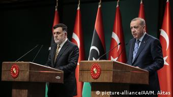 Ματς-Λυκ: Η σύμβαση για την ΑΟΖ που συνήψαν ο πρωθυπουργός της Λιβύης αλ Σαράτζ και ο τούρκος πρόεδρος Ερντογάν δεν παράγει έννομα αποτελέσματα για την Ελλάδα