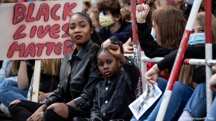 Deutschland | Berlin | Black Lives Matter Protest (Getty Images/M. Hitij)