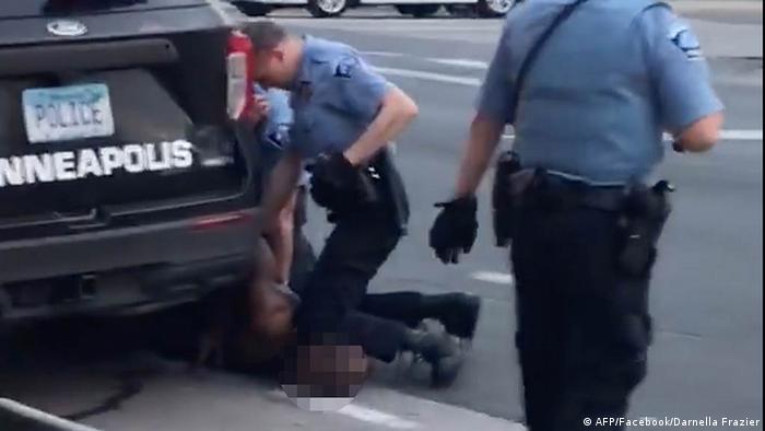 Minneapolis police arresting George Floyd before his death (AFP/Facebook/Darnella Frazier)