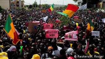 Le mouvement ne fait plus de la démission du président Ibrahim Boubacar Keïta la priorité des priorités. 