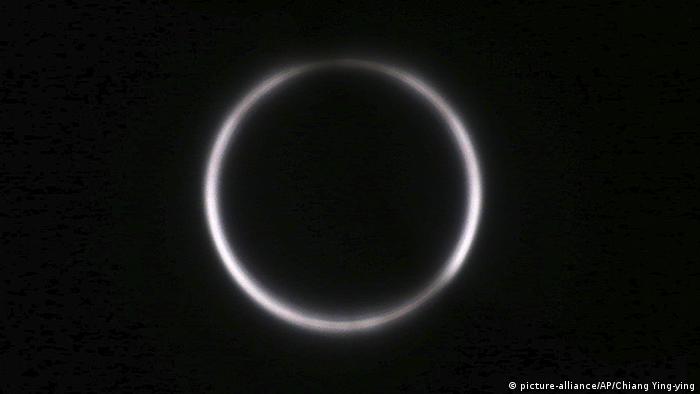Eclipse seen from Taiwan Chiayi City (picture-alliance/AP/Chiang Ying-ying)