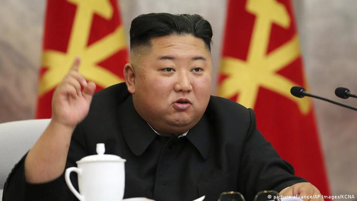 Nordkorea Kim Jong Un (picture-alliance/AP Images/KCNA)