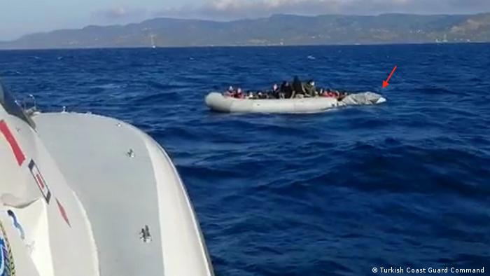 Photo by the Turkish coast guard command of the dinghy damaged in an attack (sg.gov.tr)