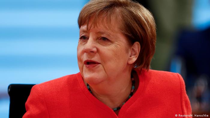 Kanzlerin Angela Merkel (Reuters/H. Hanschke)