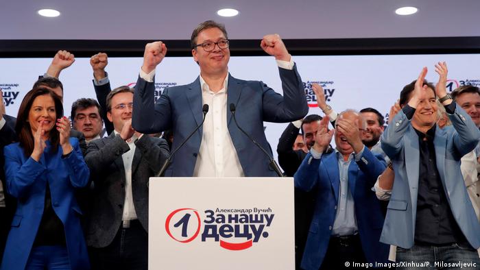 Serbian President Aleksandar Vucic (center of shot) celebrates victory in parliamentary elections after a press conference at the Serbian Progressive Party SNS headquarters in Belgrade, Serbia, on June 21, 2020. (Imago Images/Xinhua/P. Milosavljevic)