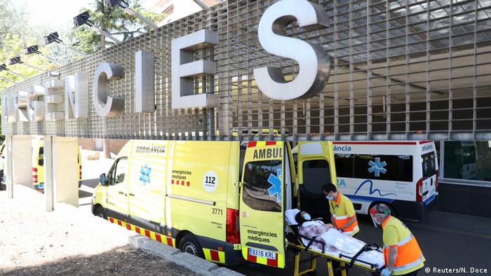 Spanien | Ausgansperre | Ausbruch der Coronavirus-Krankheit (COVID-19) in Lleida (Reuters/N. Doce)