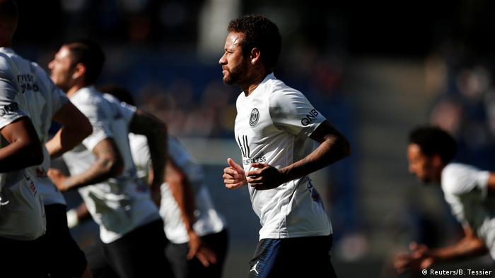 Paris St Germain's Neymar during the warm-up before the match