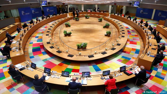 Belgien Brüssel EU-Gipfel | Sitzungssaal (Reuters/F. Lenoir)
