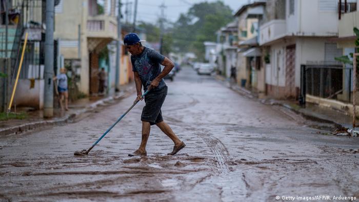 Puerto Rico Tropensturmv Isaias (Getty Images/AFP/R. Arduengo)