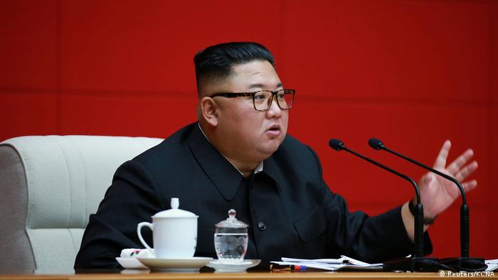Nordkorea I Staatschef Kim Jong Un nimmt an Sitzung des Zentralkomitees der Arbeiterpartei teil (Reuters/KCNA)
