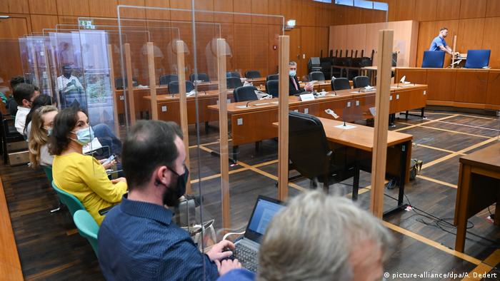 The trial over the murder at Frankfurt train station began (picture-alliance/dpa/A. Dedert)