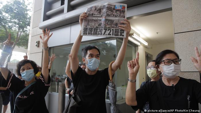 Hongkong Proteste China (picture-alliance/AP Photo/Kin Cheung)