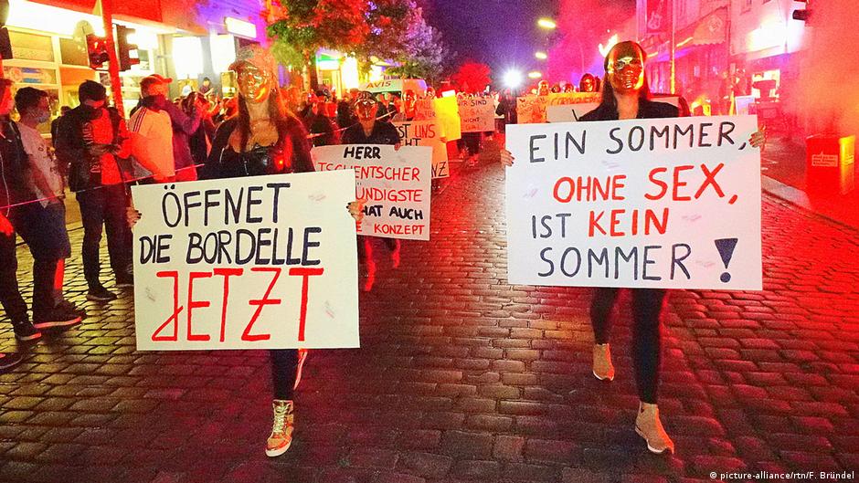 新冠疫情期間 德國漢堡性工作者走上街頭抗議營業禁令(攝於2020年7月28日)