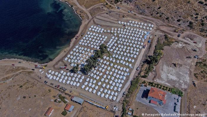 Unos 6.000 refugiados ya están en el nuevo campo de Lesbos - Crisis de desplazados e inmigración hacia Europa