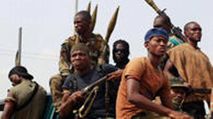 Des combattants fidèles à Alassane Ouattara en 2011 (AP)