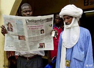 Les journaux maliens s'intérressent aussi aux activités des terroristes.